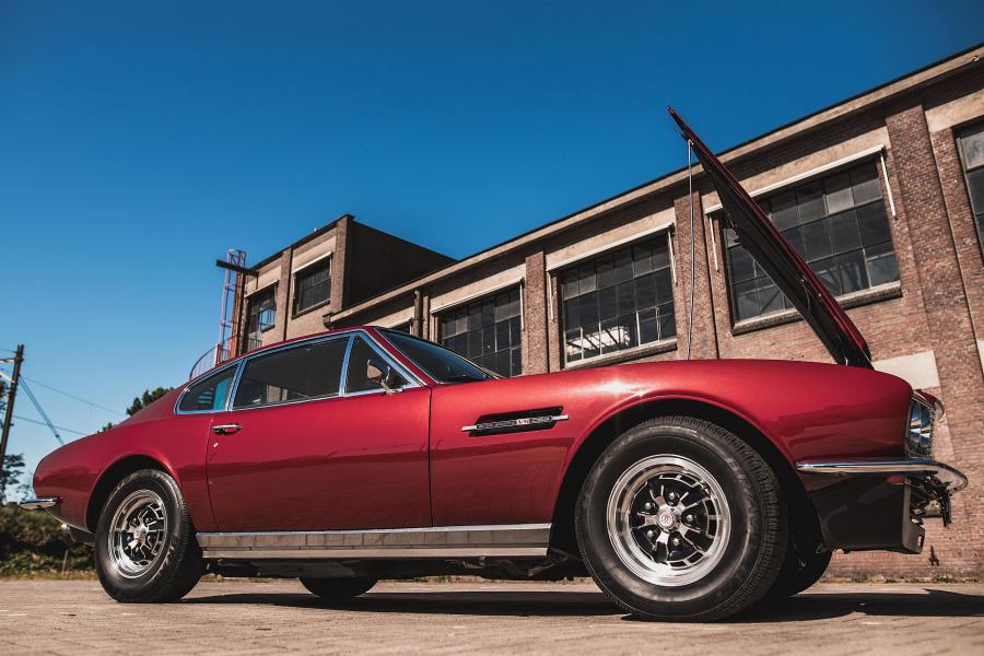  Aston Martin DBS V8 1970 года  (UK) (фото 9 из 22)